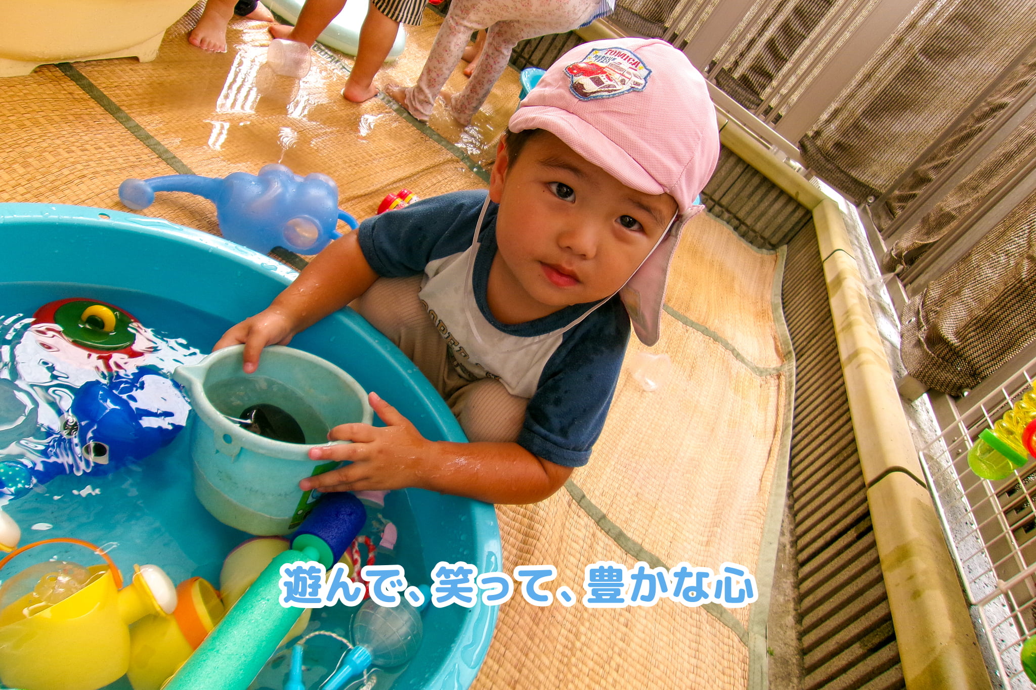 メインビジュアルのスライドショー